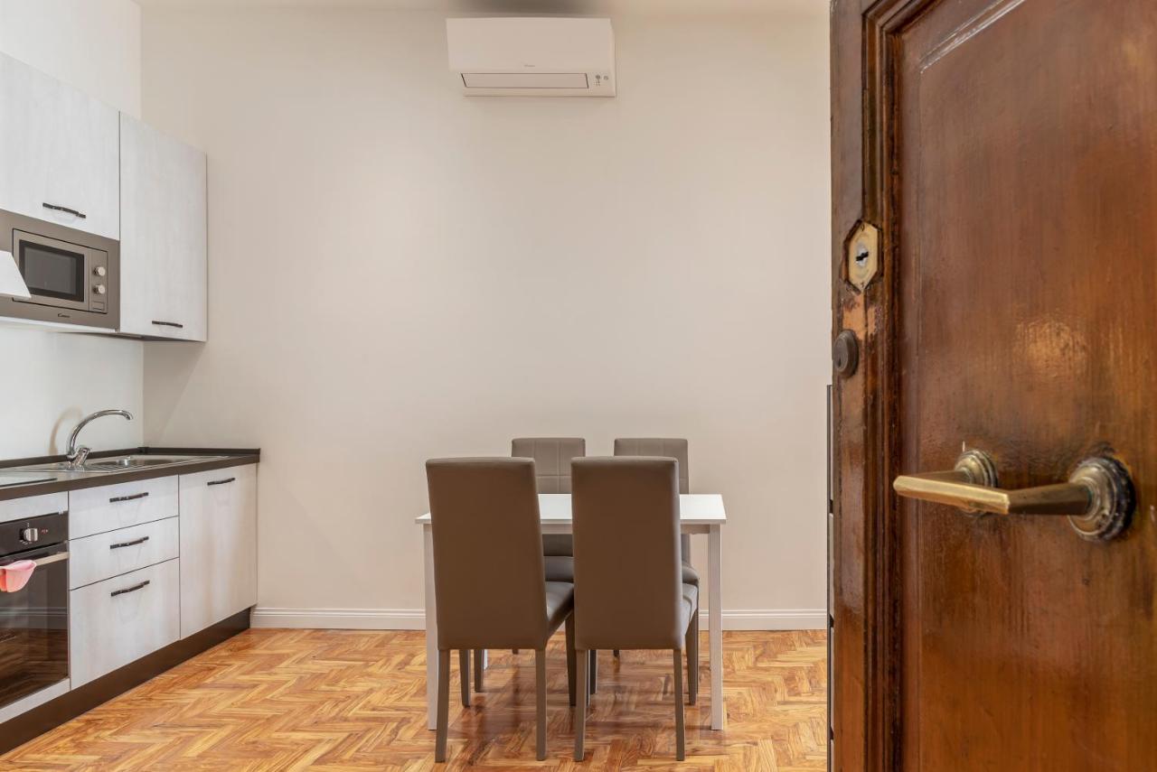 Rione Prati Elegant Apartment With Balcony Рим Екстериор снимка