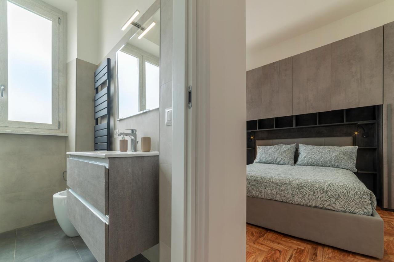 Rione Prati Elegant Apartment With Balcony Рим Екстериор снимка